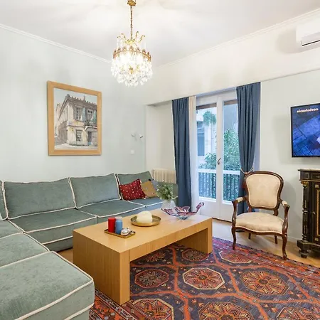 Apartment A Short Walk To Syntagma And Plaka By Athenian Homes